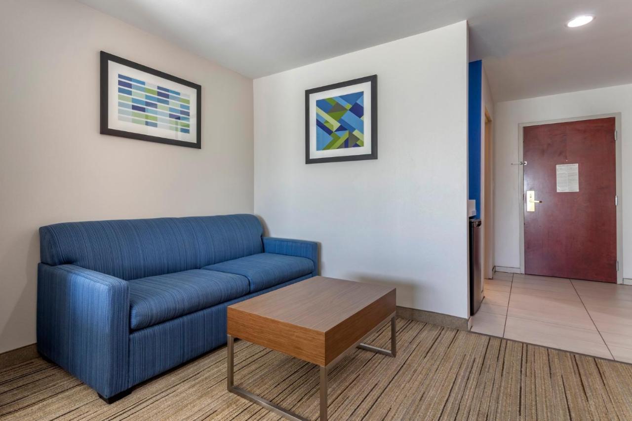 Holiday Inn Express Hotel And Suites Natchitoches By Ihg Shamard Heights Εξωτερικό φωτογραφία