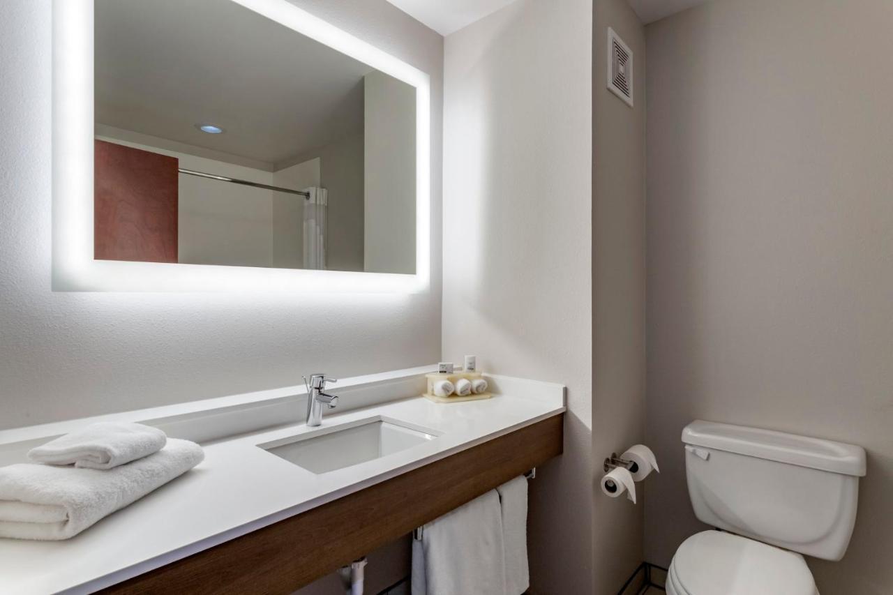 Holiday Inn Express Hotel And Suites Natchitoches By Ihg Shamard Heights Εξωτερικό φωτογραφία