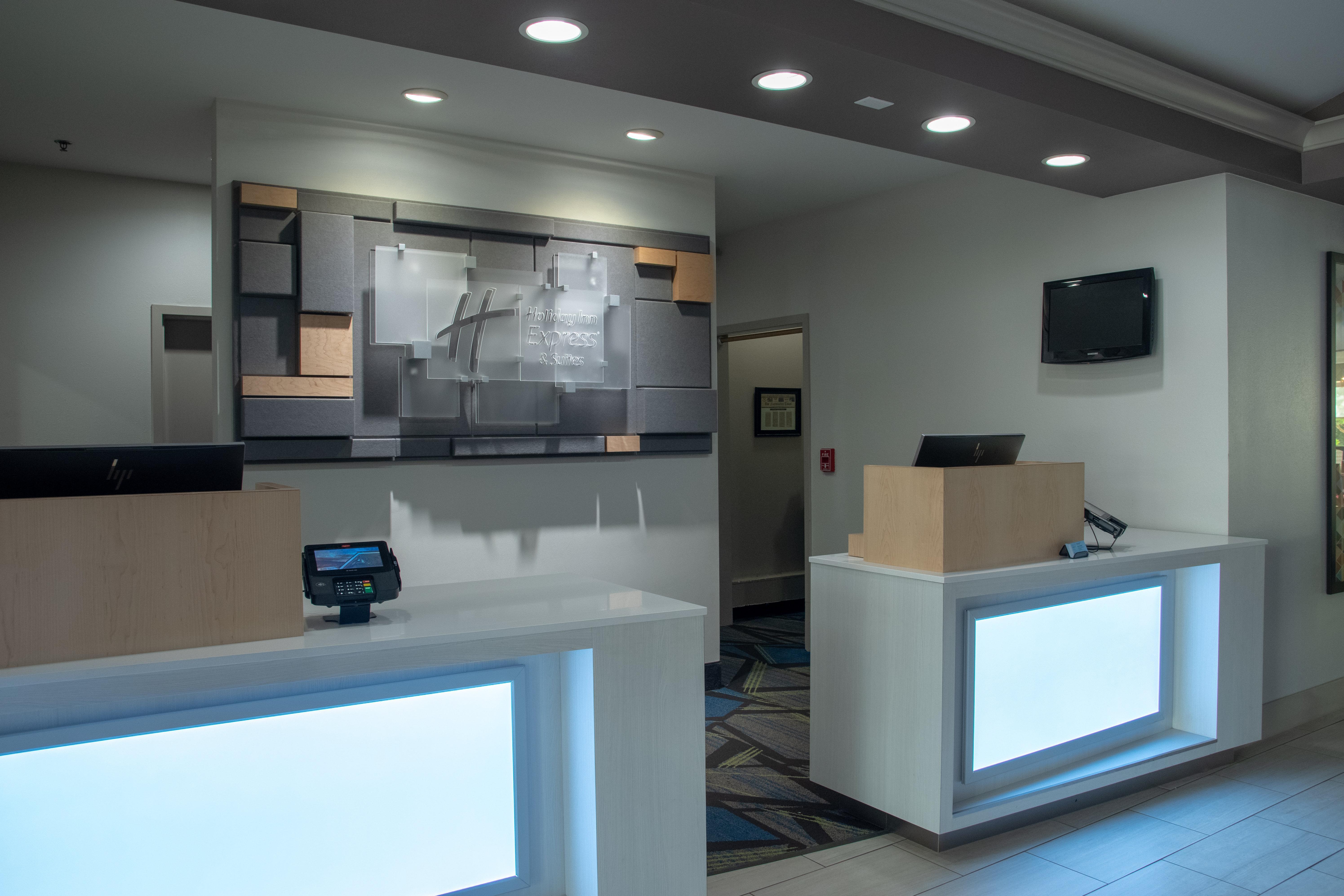 Holiday Inn Express Hotel And Suites Natchitoches By Ihg Shamard Heights Εξωτερικό φωτογραφία